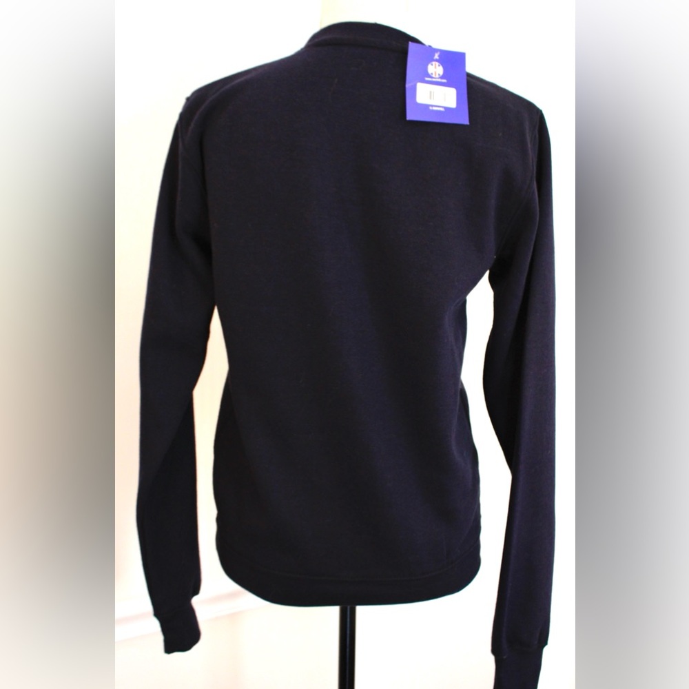 NWT Women's Embroidered Navy London England Sweatshirt Size S - 70% Cotton  SOFT - Picture 3 of 15